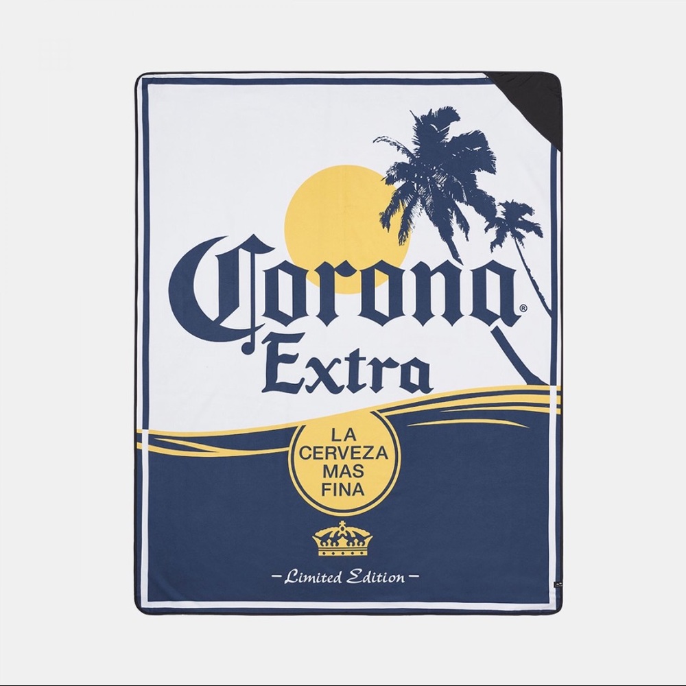 Limited Edition Corona Slowtide Park Blanket